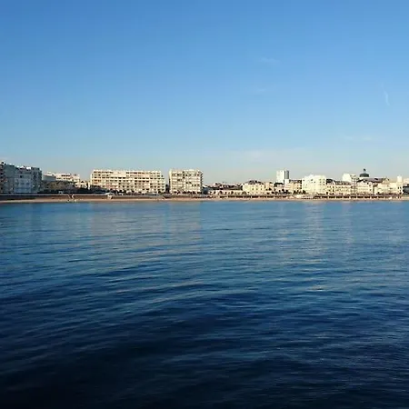 Maison A 100m Grande Plage, A 50m Du Port بيت للعطل